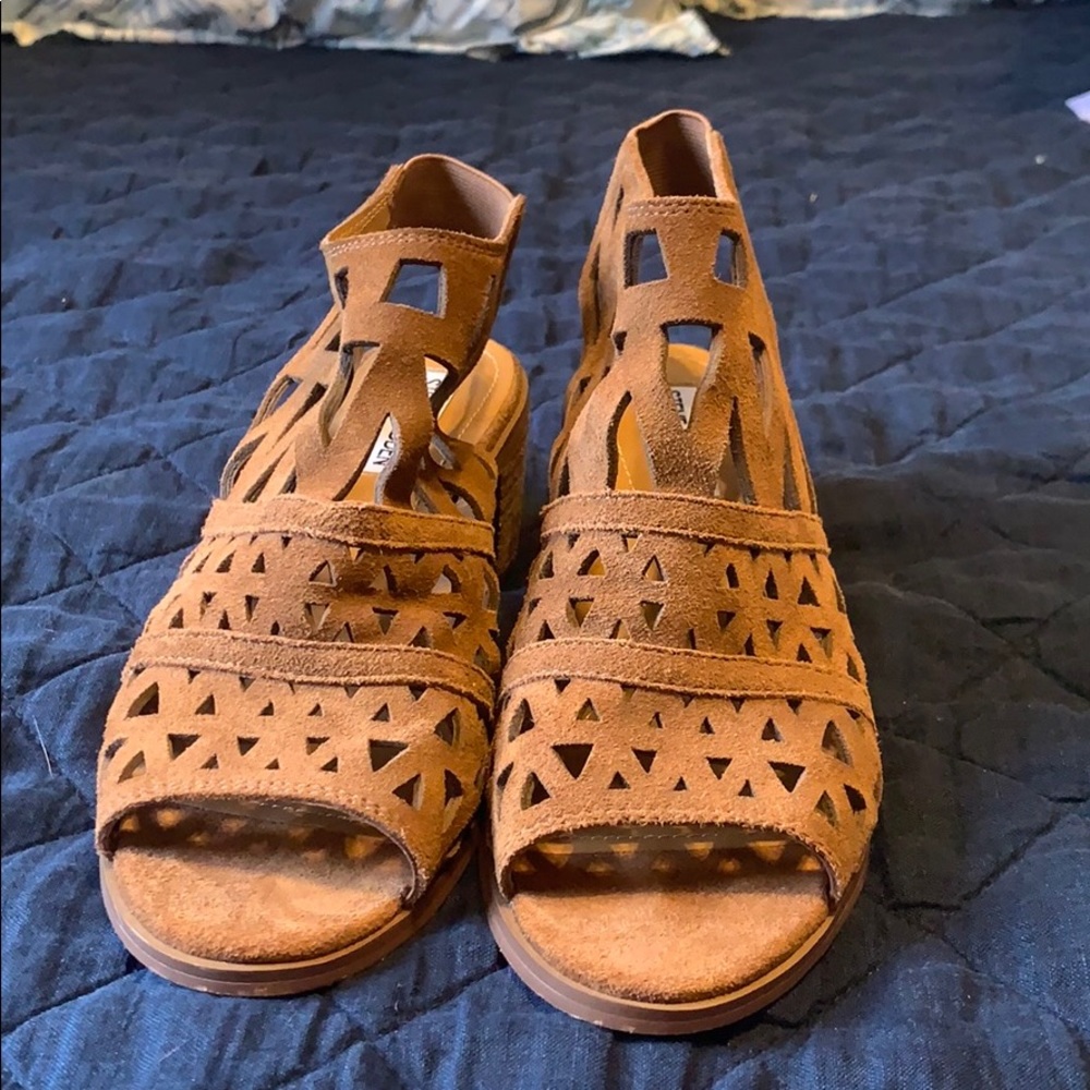 Steve Madden sandals